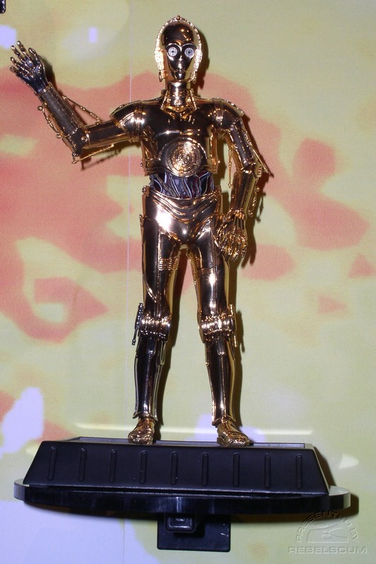 C-3PO Statue